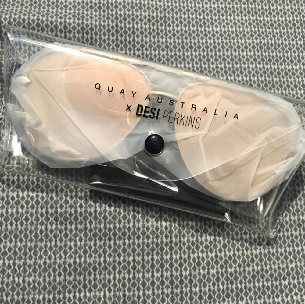 High Key Mini shade Gold